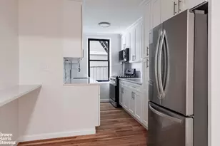 525 W 235th St, Bronx, NY 10463 - Photo 3