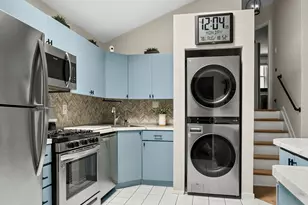 143 Bay Ridge Pkwy, New York City, NY 11209 - Photo 9