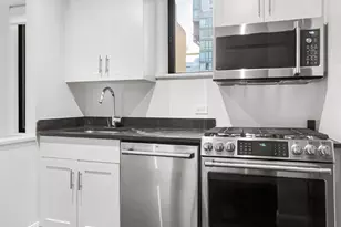 290 3rd Ave, New York City, NY 10010 - Photo 3