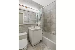 400 E 54th St, New York City, NY 10022 - Photo 5