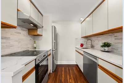 5 Tudor City Place #538, New York City, NY 10017 - Photo 3