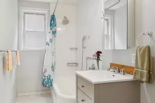 325 E 79th St, New York City, NY 10075 - Photo 11