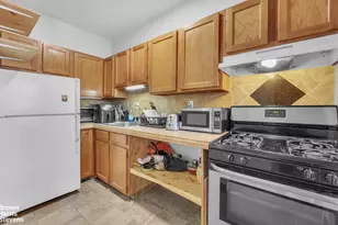 152 W 121st St, New York City, NY 10027 - Photo 17