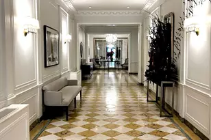 911 Park Ave, New York City, NY 10075 - Photo 13