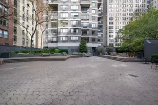 50 E 89th St, New York, NY 10128 - Photo 19