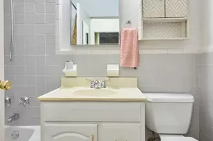 123 E 75th St, New York, NY 10021 - Photo 3