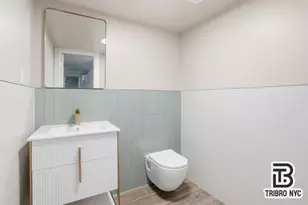 129 Russell St, New York City, NY 11222 - Photo 9