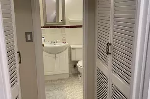 330 E 49th St, New York City, NY 10017 - Photo 7