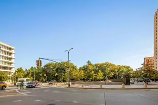 311 W 112th St, New York City, NY 10026 - Photo 9