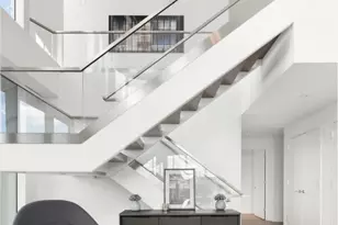 242 W 53rd St, New York, NY 10019 - Photo 13