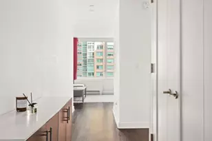 100 Riverside Blvd, New York City, NY 10069 - Photo 7