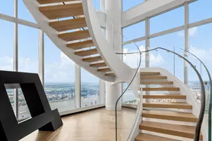 217 W 57th St, New York City, NY 10019 - Photo 9