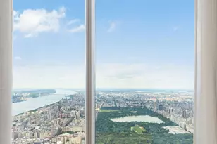 217 W 57th St, New York City, NY 10019 - Photo 11