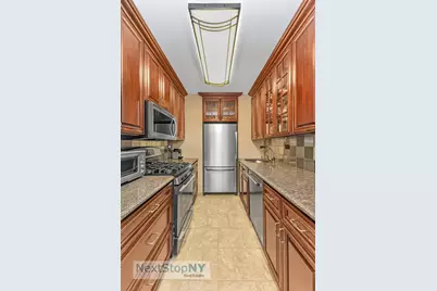 400 E 56th Street #38L, New York City, NY 10022 - Photo 5