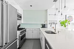 404 E 76th St, New York City, NY 10021 - Photo 5