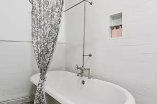 350 E 62nd St, New York City, NY 10065 - Photo 11