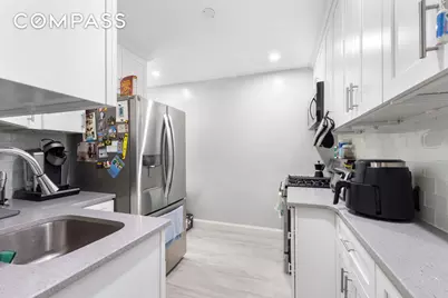 5639 Netherland Avenue #5C, New York City, NY 10471 - Photo 11