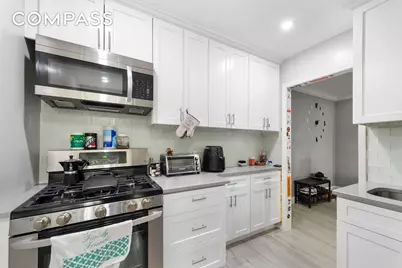 5639 Netherland Avenue #5C, New York City, NY 10471 - Photo 9