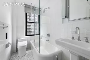 308 E 79th St, New York City, NY 10075 - Photo 11