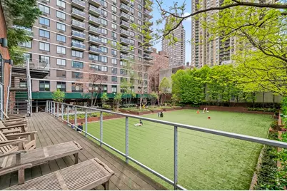515 E 72nd Street #4-B, New York City, NY 10021 - Photo 15