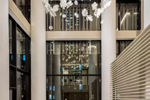 138 E 50th St, New York City, NY 10022 - Photo 11