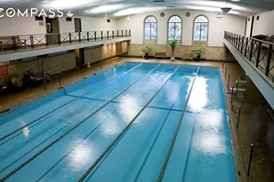 410 W 24th St, New York City, NY 10011 - Photo 11