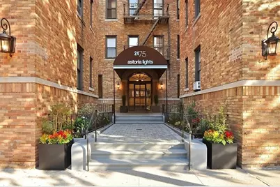 24-75 38th Street #D7/D8, New York City, NY 11101 - Photo 11