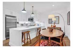 24-75 38th St, New York City, NY 11101 - Photo 3
