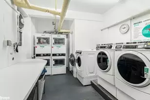 611 W 239th St, New York City, NY 10471 - Photo 11