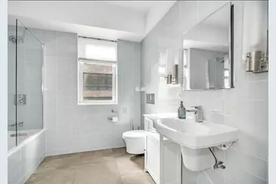 321 E 48th Street #PHBC, New York City, NY 10017 - Photo 3