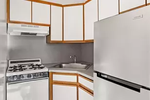 112 W 72nd St, New York City, NY 10023 - Photo 5