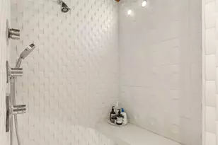 150 W 56th St, New York, NY 10019 - Photo 11