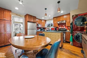 112-45 178th St, New York City, NY 11433 - Photo 7