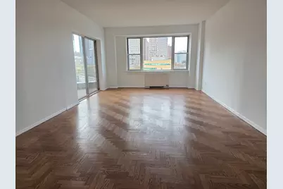 200 E End Avenue #8B, New York City, NY 10128 - Photo 5