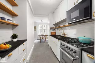 433 E 51st St, New York City, NY 10022 - Photo 5