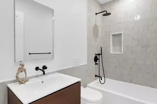 126 Washington Ave, New York City, NY 11205 - Photo 19