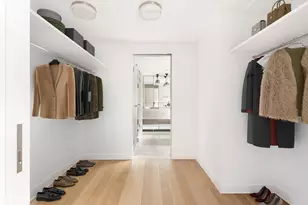 135 W 52nd St, New York City, NY 10019 - Photo 13