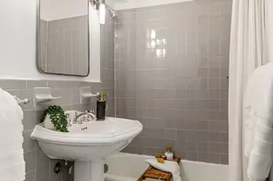 31 Jane St, New York City, NY 10014 - Photo 7