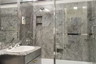 525 East 86th St, New York City, NY 10028 - Photo 7