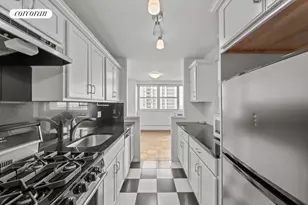 75 Henry St, New York City, NY 11201 - Photo 9