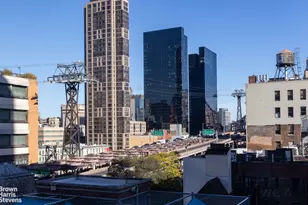 300 E 59th St, New York City, NY 10022 - Photo 11