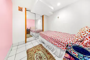 20-23 41st St, New York City, NY 11105 - Photo 19