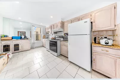 20-23 41st Street, New York City, NY 11105 - Photo 11