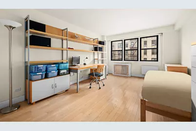 579 W 215th Street #5A, New York, NY 10034 - Photo 3