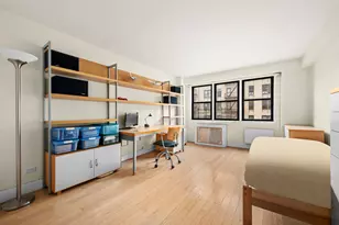 579 W 215th St, New York, NY 10034 - Photo 3