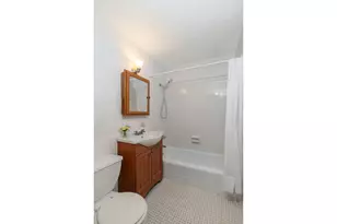 579 W 215th St, New York City, NY 10034 - Photo 7