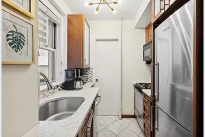 333 E 43rd Street #110/111, New York City, NY 10017 - Photo 3
