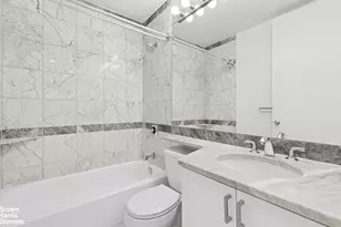 500 W 43rd St, New York City, NY 10036 - Photo 5