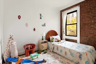 21-06 35th St, Astoria, NY 11105 - Photo 5