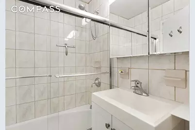 1160 3rd Avenue #15F, New York, NY 10065 - Photo 7